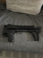 Kel-Tec_9mm_2.jpg
