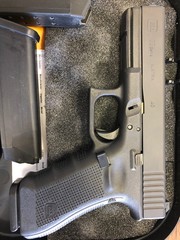 glock 2.jpg